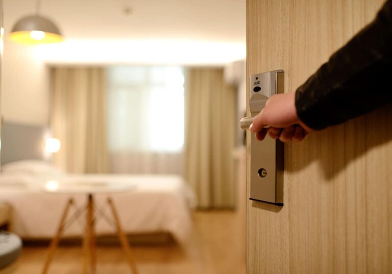comment reserver un hotel